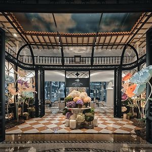 Hotel Indigo Shenzhen Overseas Chinese Town By Ihg